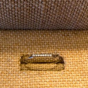 Petite Minimalist Silver Tone CZ ring. Size 7.5.